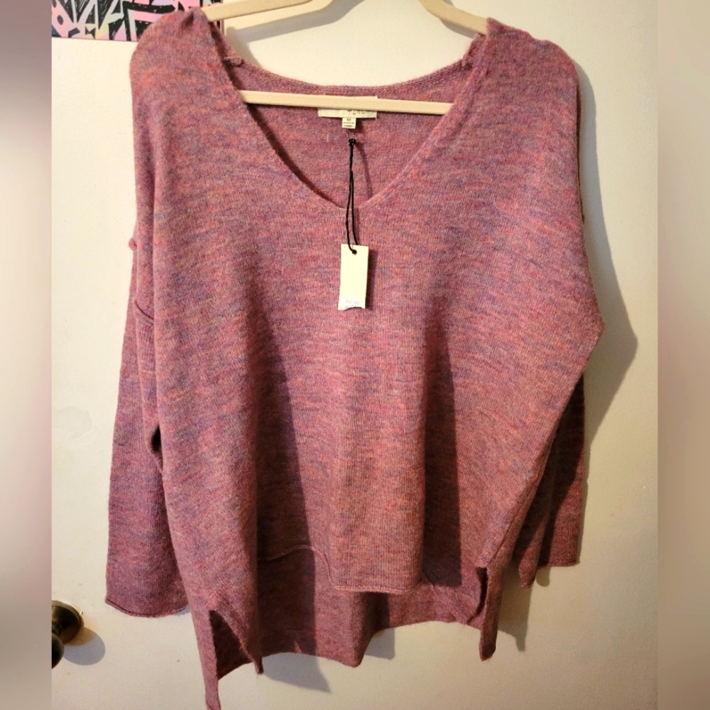 Women's New Speckled Pullover Sweater medium